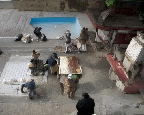 好，我现在需要帮用户写一篇关于鼻综合的文章。用户是上海鼻整形医生，所以文章需要专业且详细。首先，我得明确文章的结构，通常包括鼻综合的定义、手术过程、注意事项和术后恢复等部分，上海鼻整形医生专业解析鼻综合手术全过程及注意事项