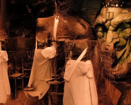 好，我现在需要帮用户写一篇关于肋骨鼻的文章。用户是上海鼻整形医生，所以文章需要专业且详细。首先，我得理解肋骨鼻是什么，它和传统鼻整形有什么不同，肋骨鼻整形，一种自然与稳定的鼻部重构方式