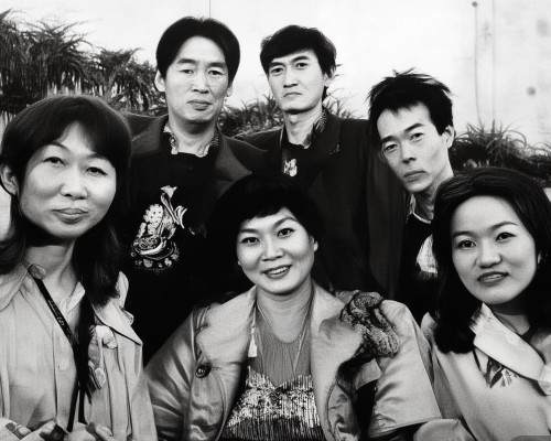 好，我现在需要帮用户写一篇关于鼻修复的文章。用户是上海鼻整形医生，所以文章需要专业且详细。首先，我得确定文章的结构，可能包括概述、手术过程、恢复期、注意事项和案例分析