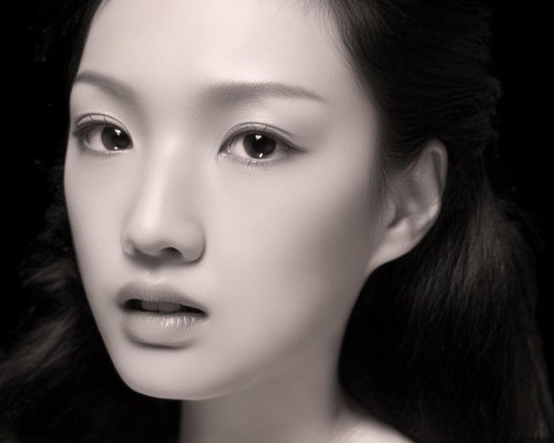 肋骨鼻整形，自然立体的鼻部设计，肋骨鼻整形，自然立体的鼻部设计